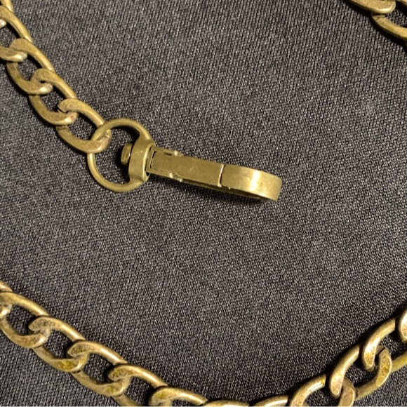 New 47” crossbody chain in antique gold/bronze. - Picture 2 of 4